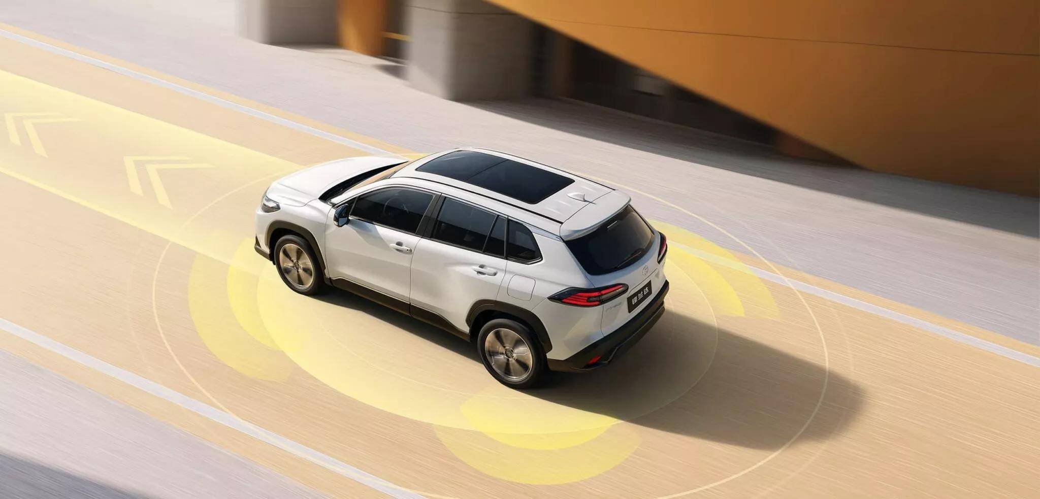 煥新價10.28萬元起,2026款豐田鋒蘭達:電動化前臉+12.9英寸大屏